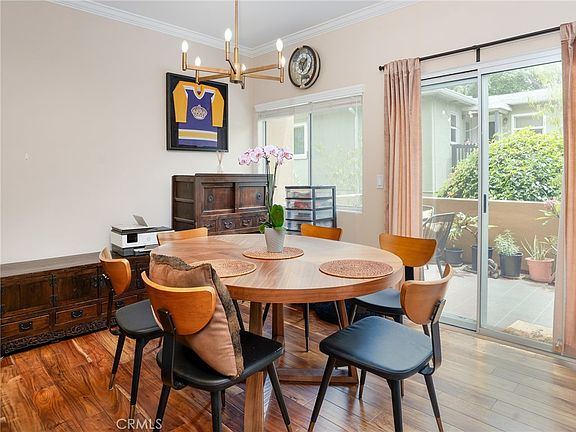 5th image of 703 Main St APT 2