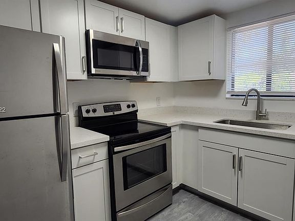 4th image of 1125 S Flagler Ave APT 520