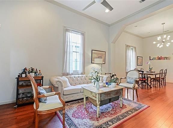 5th image of 743 Louisiana Ave