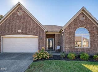 11608 English Meadow Dr, Louisville, KY 40229