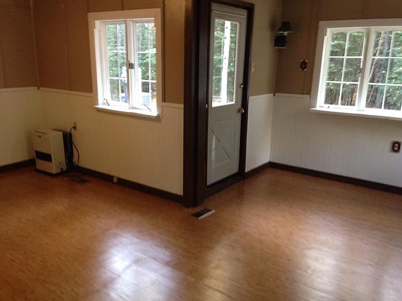 5th image of 2168 Ermine Dr #B