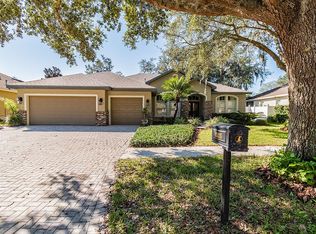 15215 Merlinglen Pl, Lithia, FL 33547