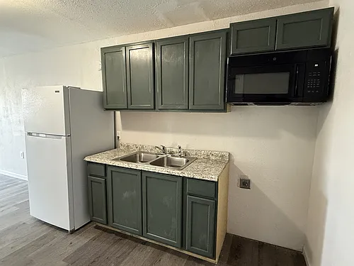 113 Houston St Photo 1
