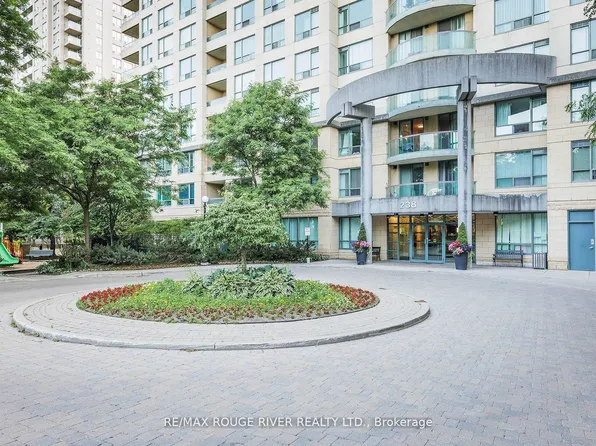 238 Doris Ave #109, Toronto, ON M2N 6W1