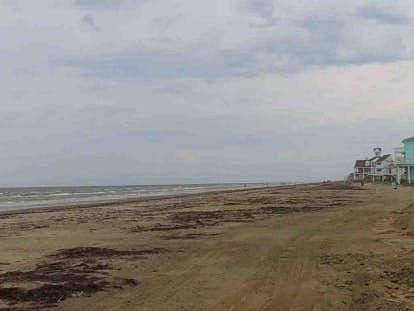 5th image of 4229 Sand Crab Ln