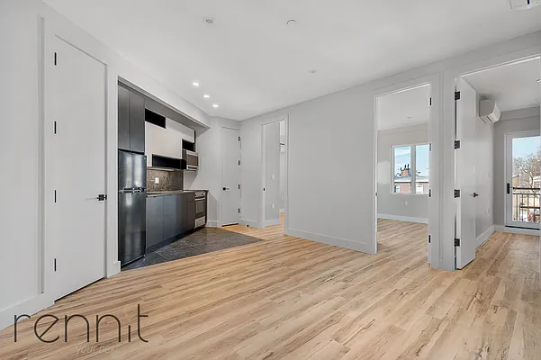 Rented by Rennit Inc. | media 8