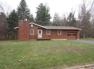 259 Champlain Dr, Plattsburgh, NY 12901