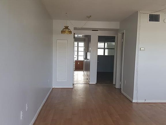 2nd image of 5940 21st St N APT 16