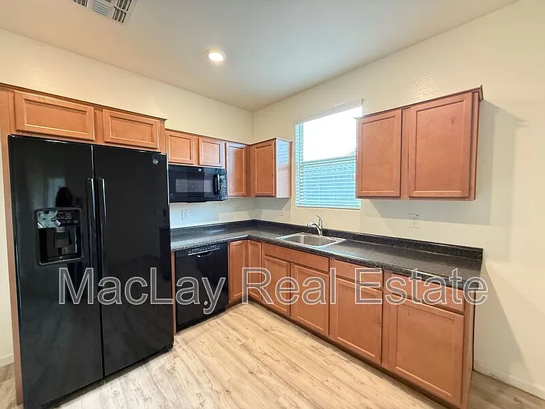 2372 E Dust Devil Dr — Photo 21
