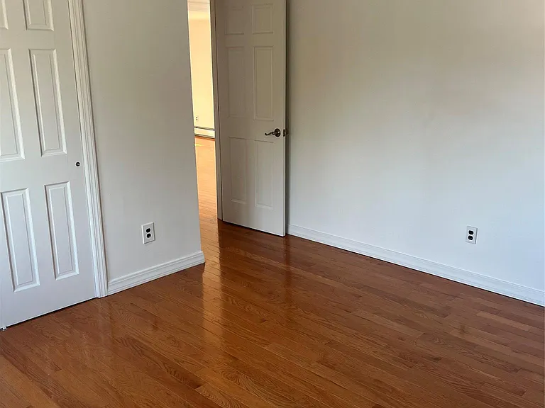 1016 Oaks Dr — Photo 11