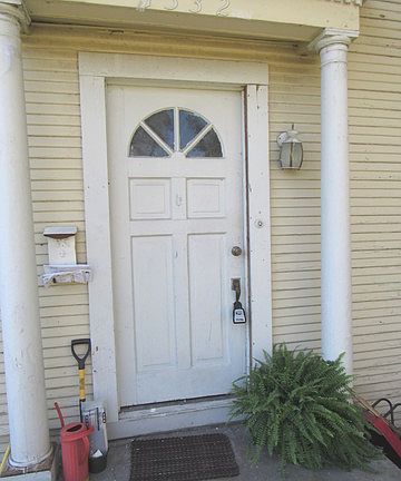 3rd image of 1532 W Huisache Ave #1