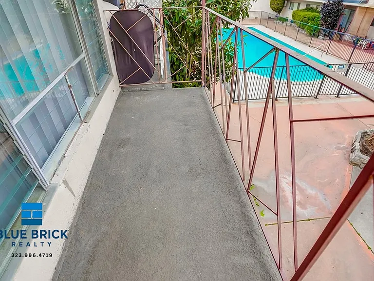 12310 Chandler Blvd #41 — Photo 20
