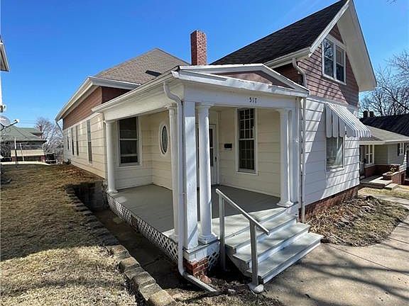 2nd image of 517 N 24th St