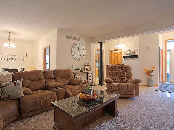 4th image of 103 Lakewood Ln