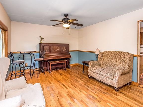 4th image of 10788 Deerwood Dr SE
