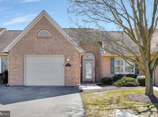 51 Sanibel Ln, Chambersburg, PA 17201