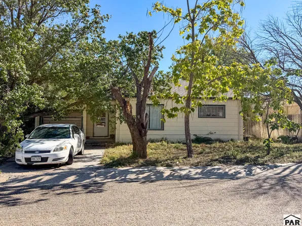 6 Cedar Hls, Lamar, CO 81052