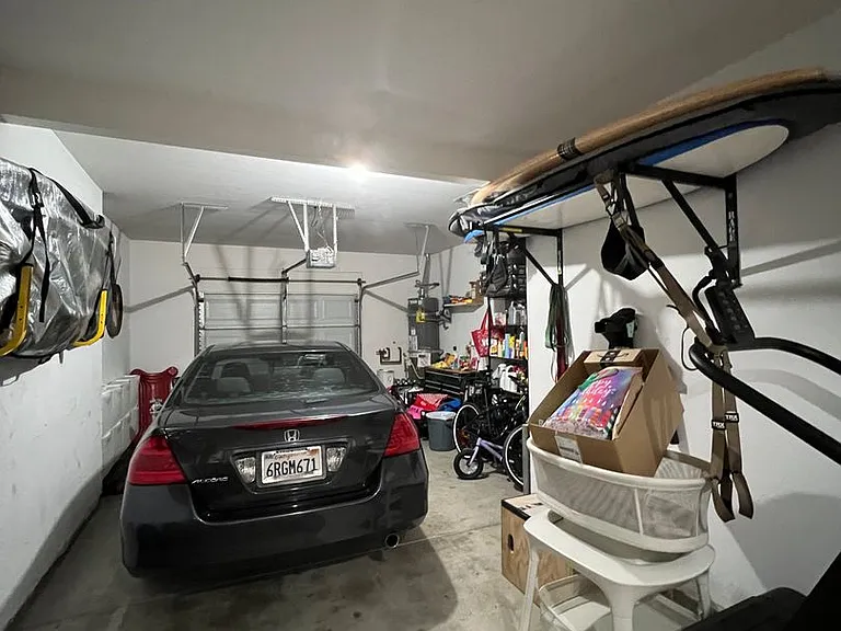 172 Beach Side Ct — Photo 24