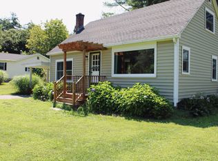 11 Raymond Ave, Canaan, CT 06018