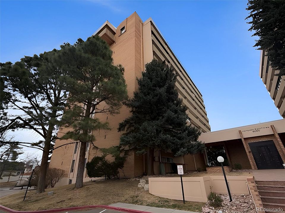 1st image of 8060 E Girard Avenue #813