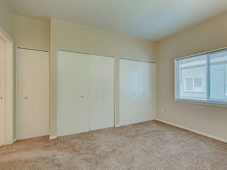 C.W. Moore Apartments — Photo 11