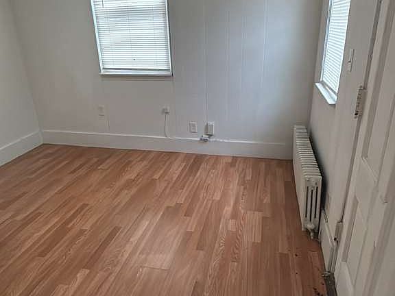 5th image of 190 Broad St #8