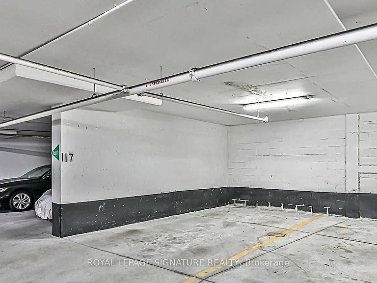 125 Village Green Sq #2301 — Photo 19