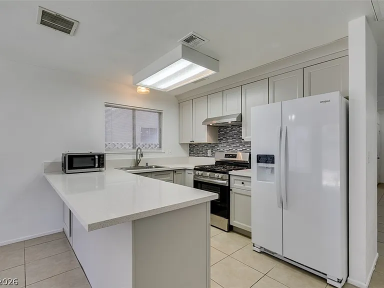5847 Alcott Ave — Photo 19