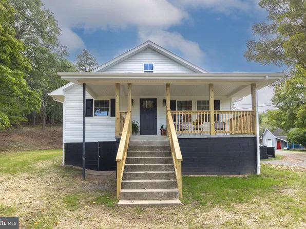 85 Ralph Barnes Ln, Fort Ashby, WV 26719