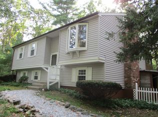 79 Turkey Hill Rd, Chester, CT 06412