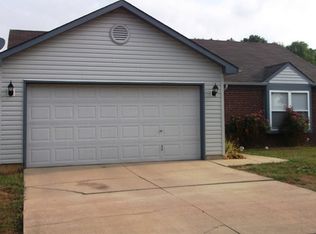 5644 W Bedrock Rd, Bloomington, IN 47403