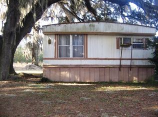 716 SE Askew Ave, Madison, FL 32340