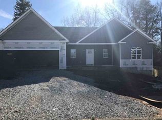 9 Cabrini Ct, Simpsonville, SC 29680