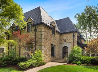 6149 N Kilpatrick Ave, Chicago, IL 60646
