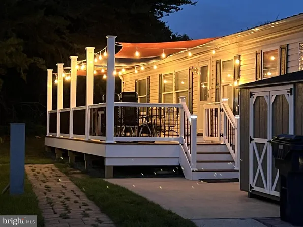 1826 Emily Dr, Edgewood, MD 21040