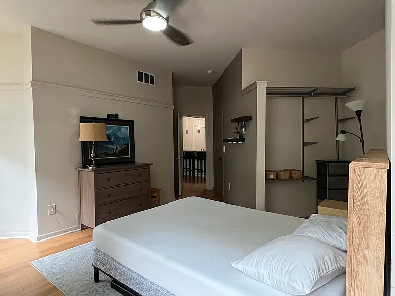 800 Peachtree St NE #8217 — Photo 2