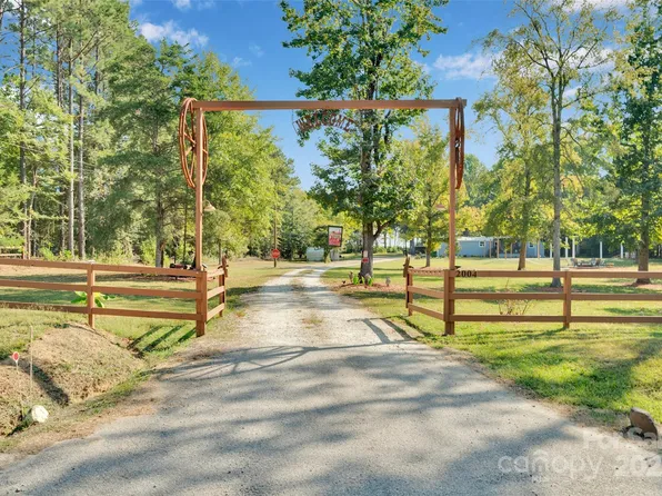 2004 Pressley Rd, Chester, SC 29706
