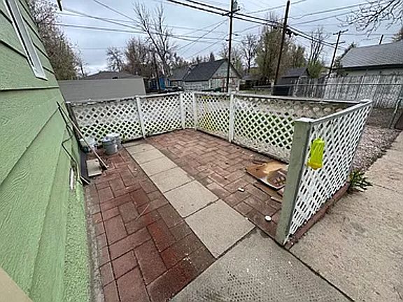 3rd image of 1216 13th Ave