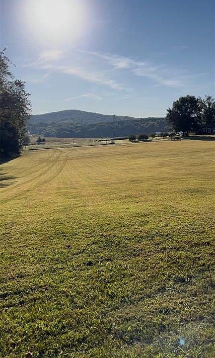 2nd image of 3689 Rouggly Kiepe Rd
