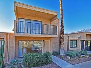 2217 Los Patos Dr, Palm Springs, CA 92264