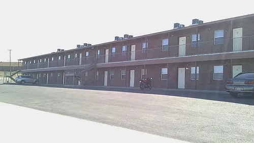 Bryce Avenue Apartments Photo 1