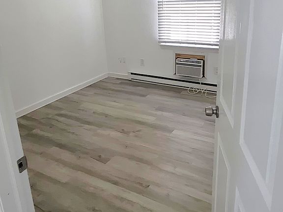 5th image of 43 Brushy Neck Ln APT 8