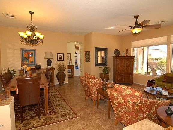 4th image of 2426 E Nasturtium St