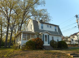119 Parish Dr, Wayne, NJ 07470