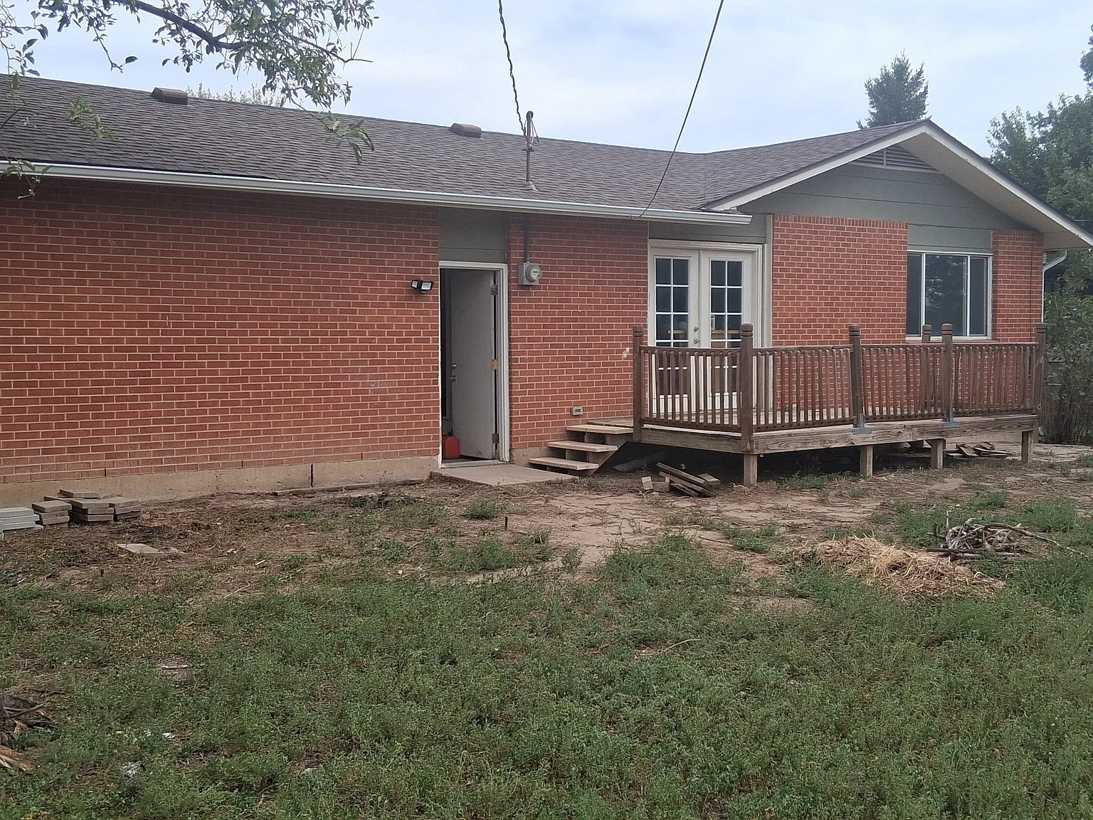 5 bed, 2114 sqft, $2,750 — Photo 3