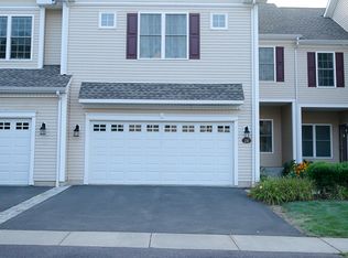 24 Harlow Dr, Newington, CT 06111