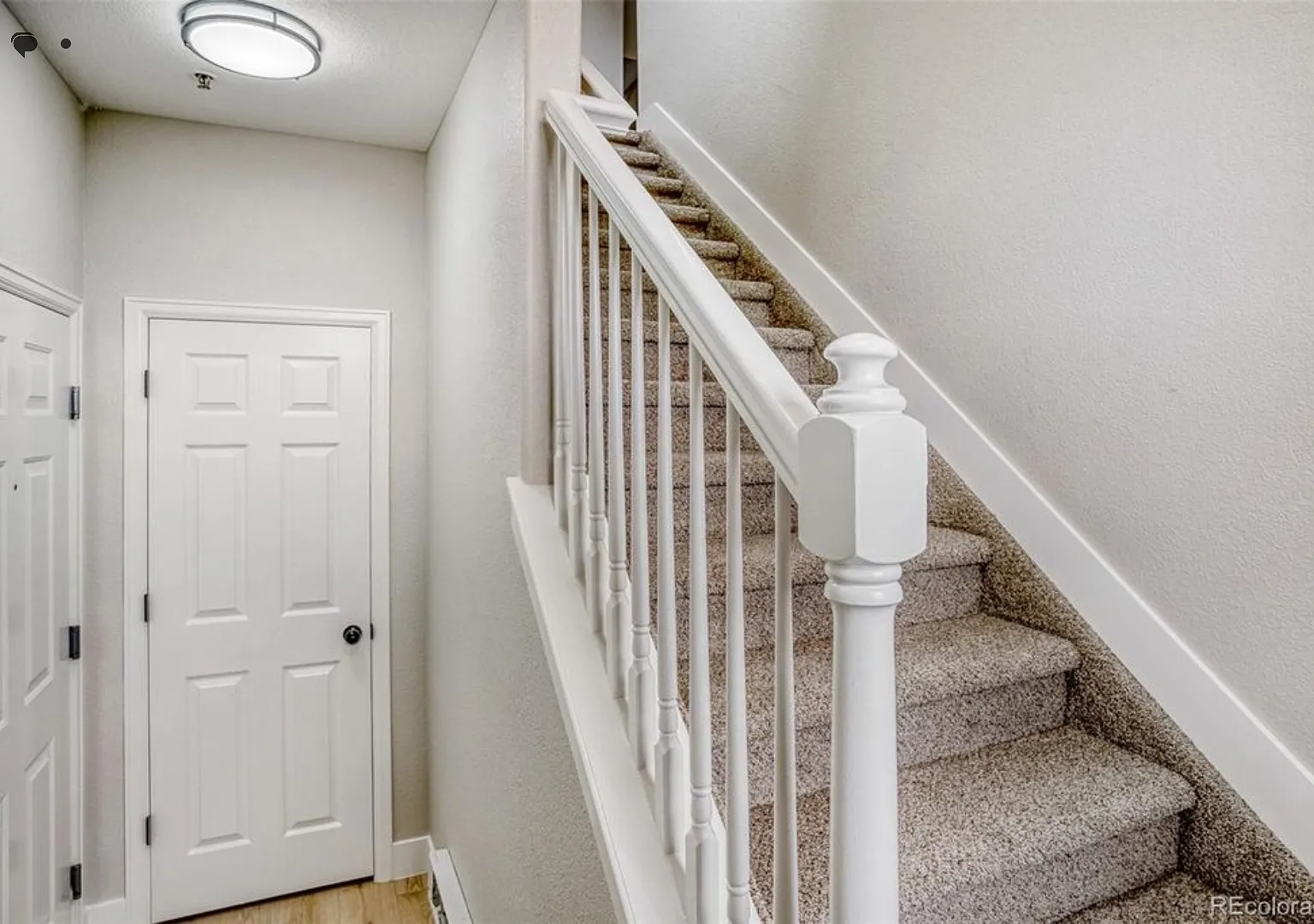 5255 Memphis St — Photo 3