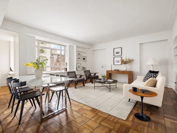 25 Central Park West image 1 of 17