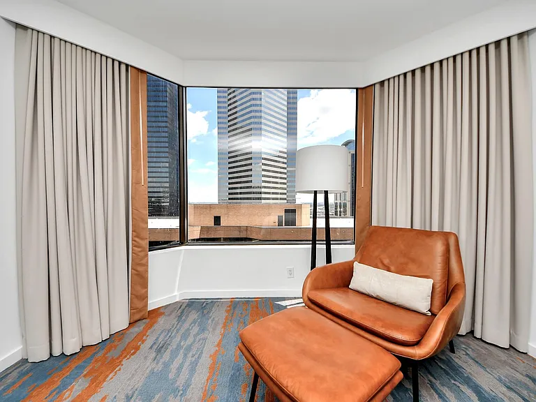 1300 Lamar St #S9 — Photo 37
