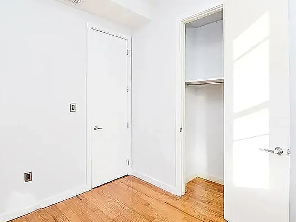 1st image of 179 Putnam Ave #3B